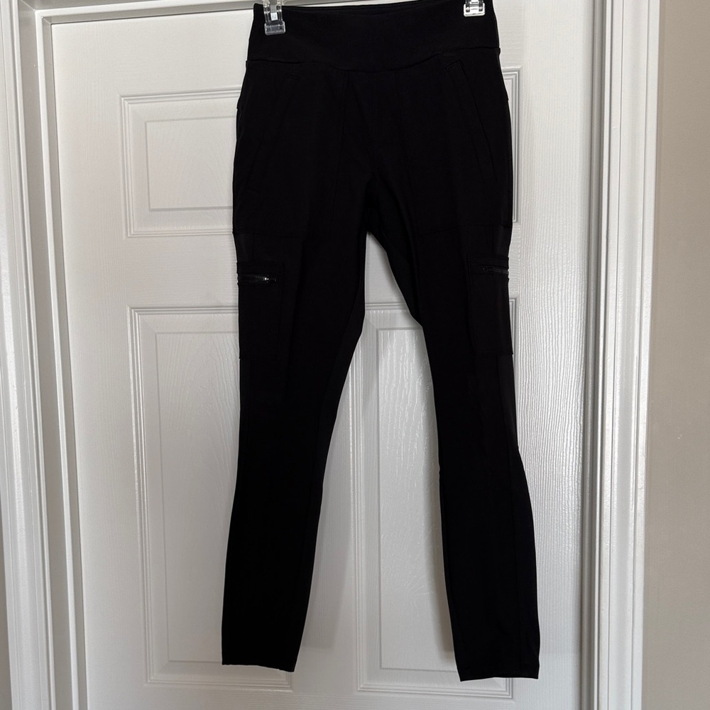 Athleta Black Headlands Hybrid Cargo Pants